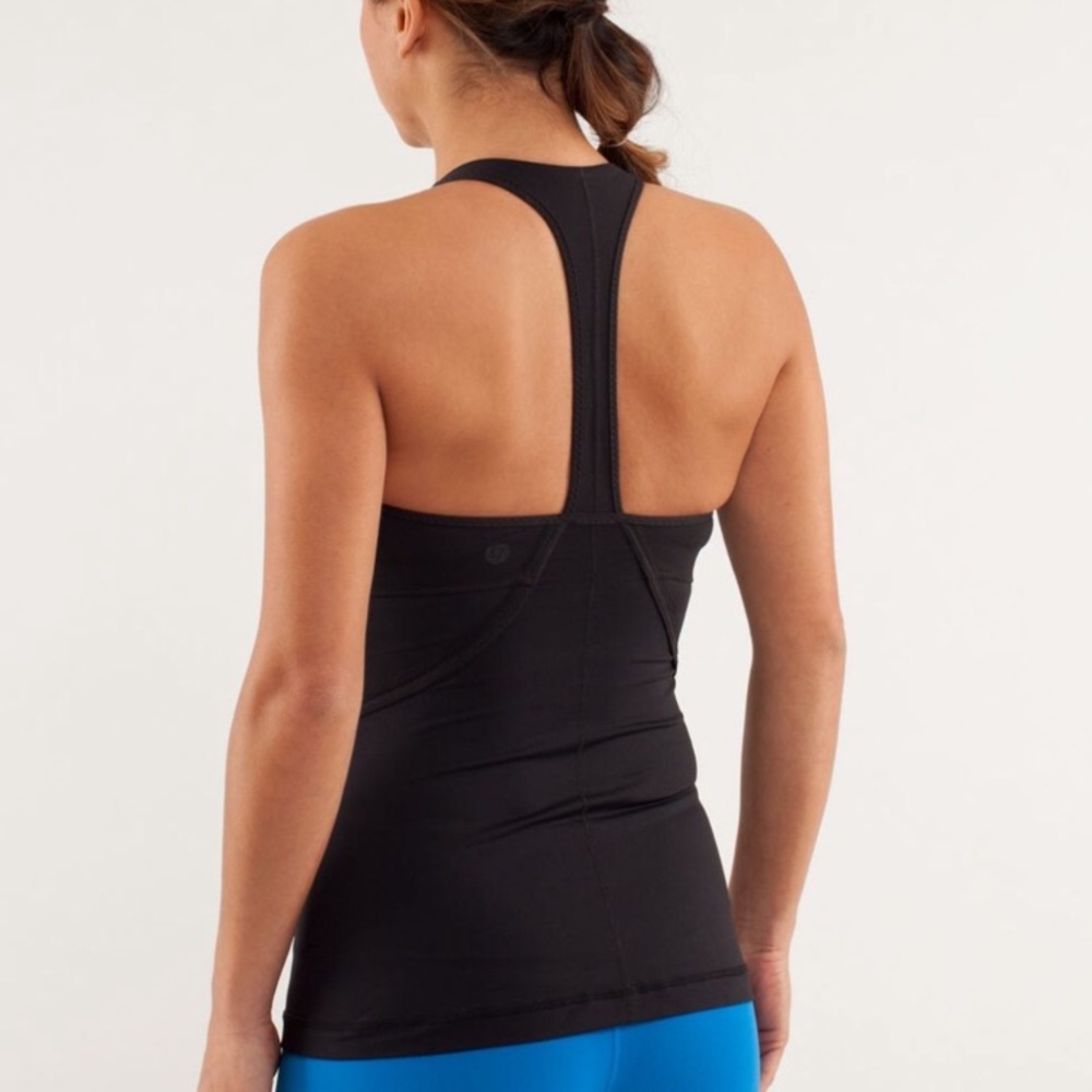 Lululemon Power Up Tank sz 8 Black